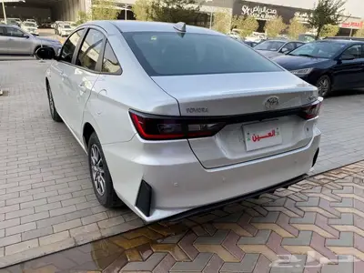 تويوتا يارس استاندر موديل 2024 عداد 15 الف كم 3