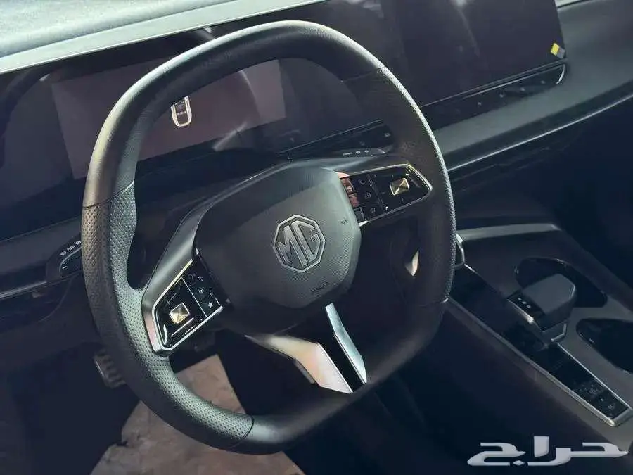 ام جي Mg7 ستاندر 2025 9