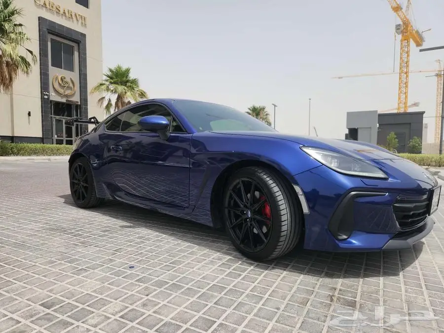 Subaru BRZ   Toyota GR86 2023 7