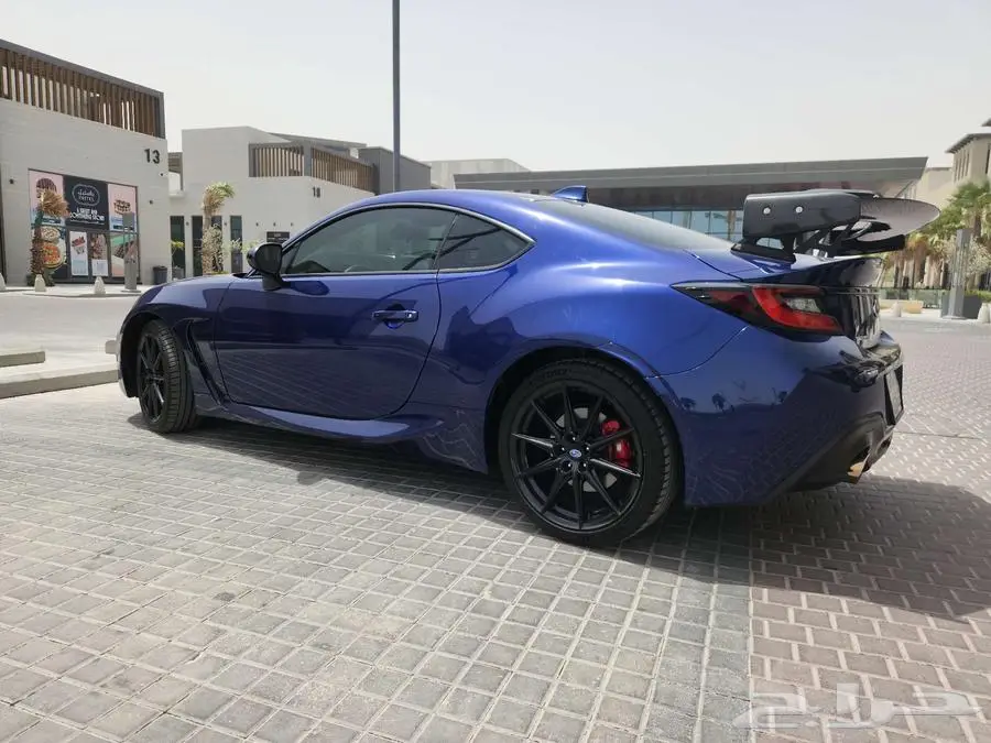 Subaru BRZ   Toyota GR86 2023 0