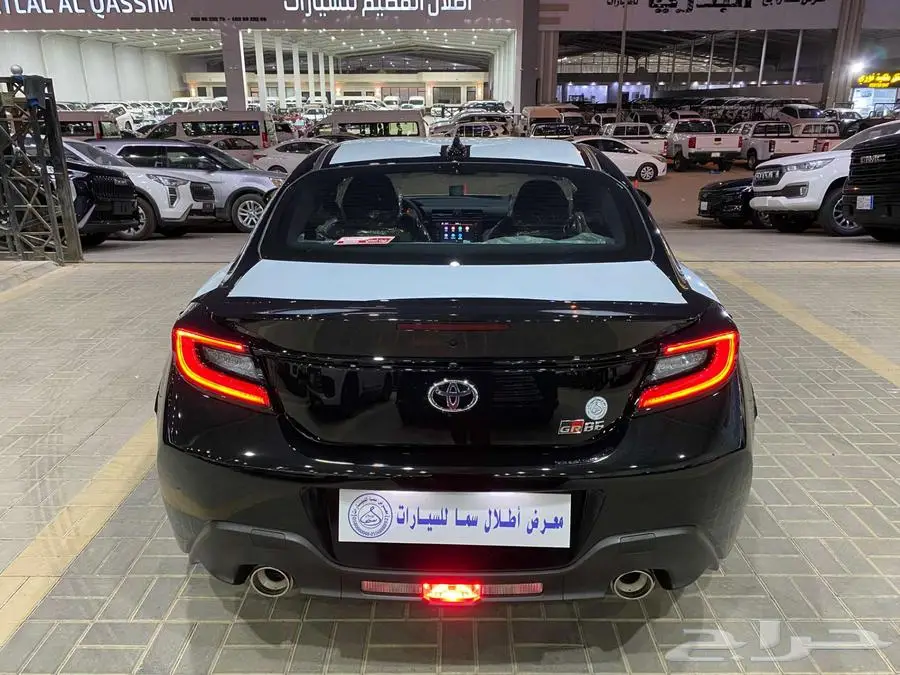تويوتا GR 86 موديل 2025 اسود سعودي 33