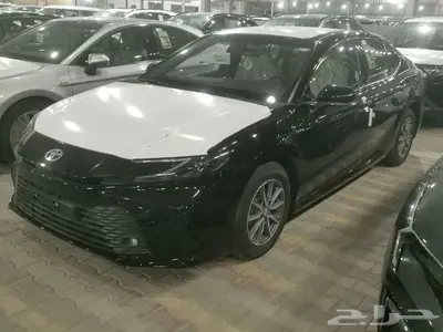 كامري E هايبرد ستاندرد اسود 2025 سعودي 0