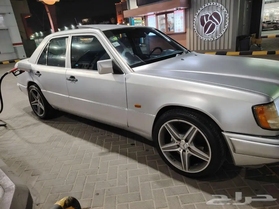 مرسدس E300 1