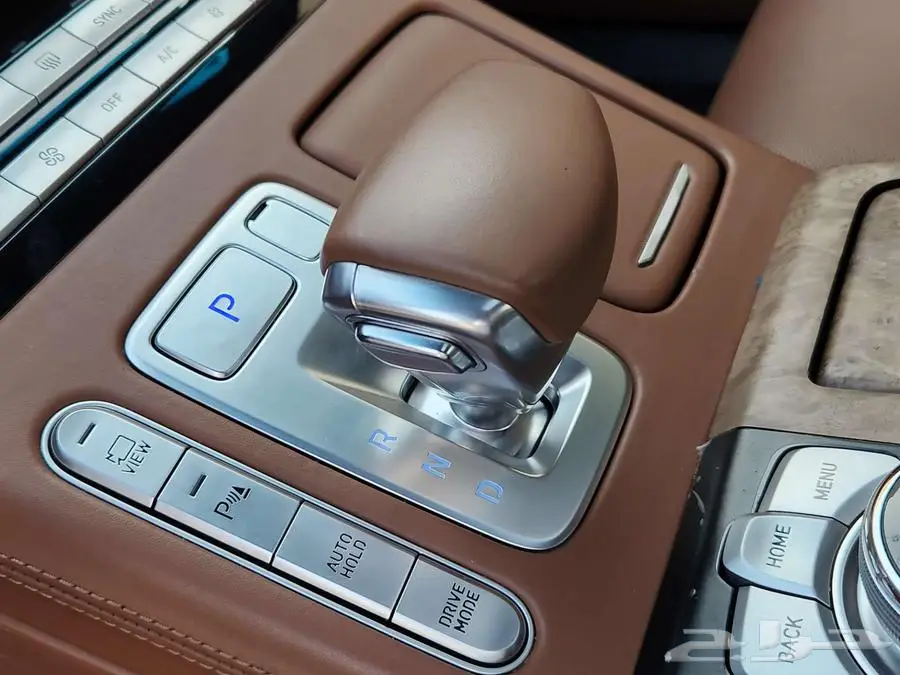 جنسس 2022 G90 رويال V8 28