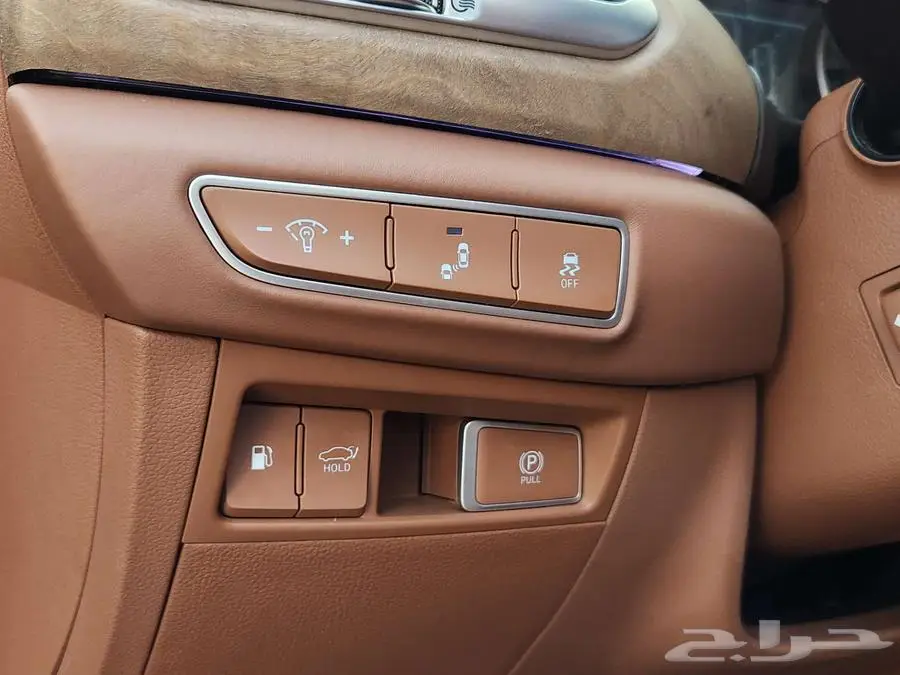 جنسس 2022 G90 رويال V8 23