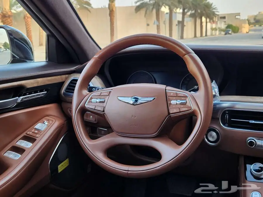 جنسس 2022 G90 رويال V8 19
