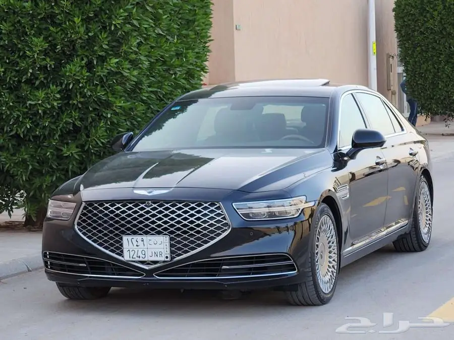 جنسس 2022 G90 رويال V8 0