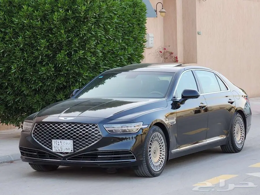 جنسس 2022 G90 رويال V8 1