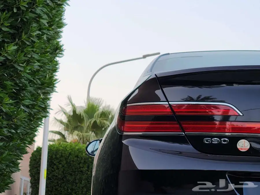 جنسس 2022 G90 رويال V8 15