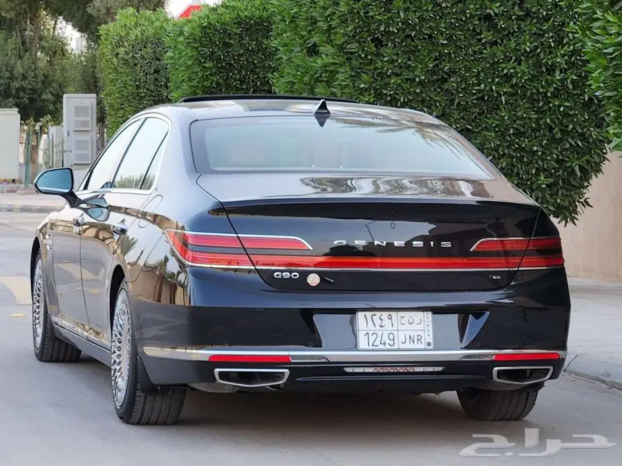 جنسس 2022 G90 رويال V8 5