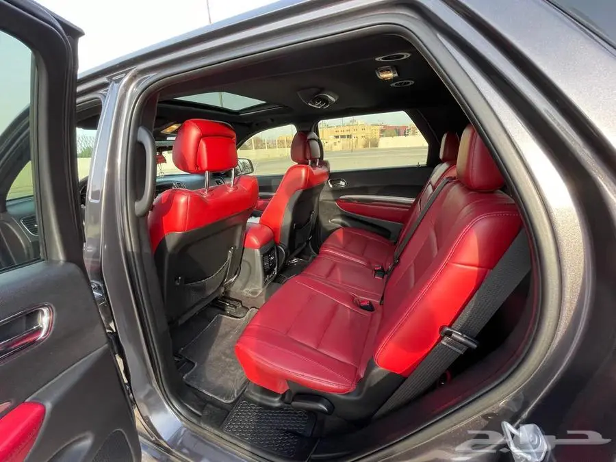 Dodge Durango 2017 model RT 5.7 V8 HEMI 4