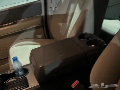 فورد اكسبديشن 2012 10