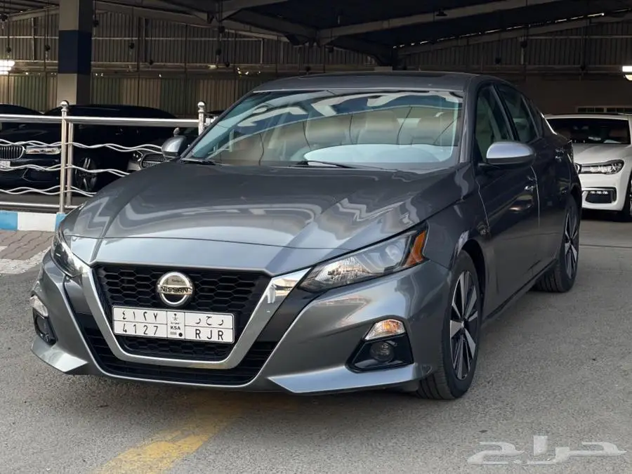 نيسان التيما 2022 SV 0