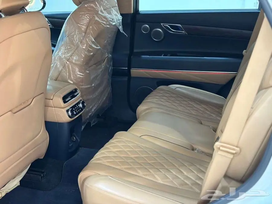 جنسس GV80 رويال 2022 7