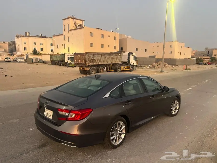 2022 هوندا أكورد LX 23