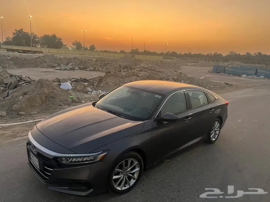 2022 هوندا أكورد LX 24