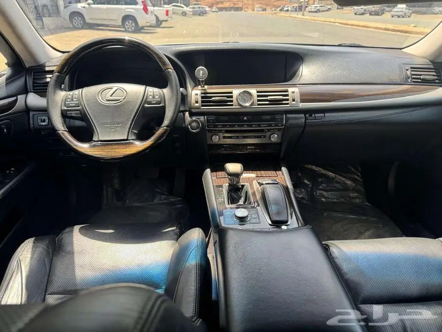 لكزس -LS-460L- فل كامل ممشى 170 موديل 2014 4