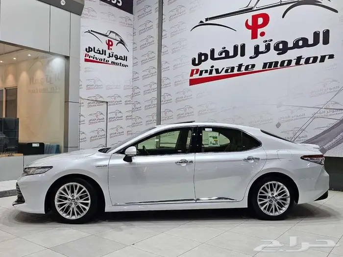 تويوتا كامري جراندى . 2020 V6 10