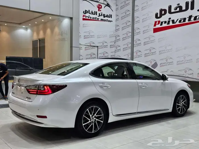 لكزس ES250 dd 2018 ( فل كامل أعلى فئه ) 4