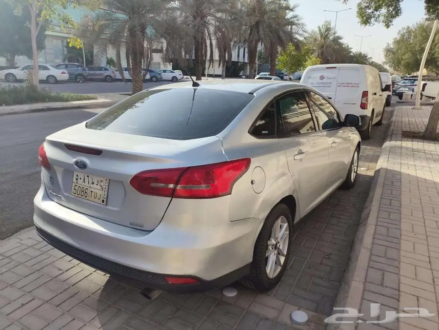 Ford Focus  2016  203000 KM  Excellent Condition 3