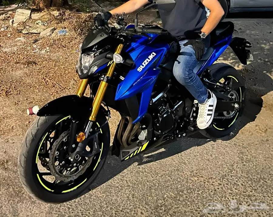 Suzuki GSXS 750 2022 2