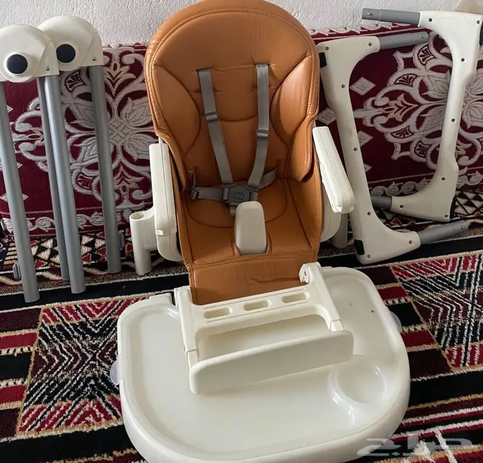 جهاز الغزال الطائر وعربيات اطفال وكراسي وغيرة للبيع 4