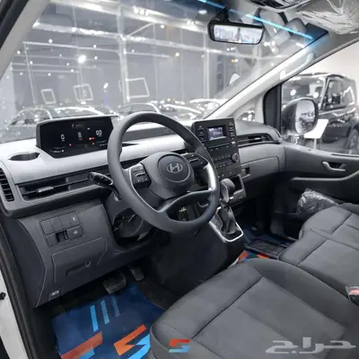 هيونداي ستاريا 11 راكب ديزل جير اوتوماتيك موديل 2025 8