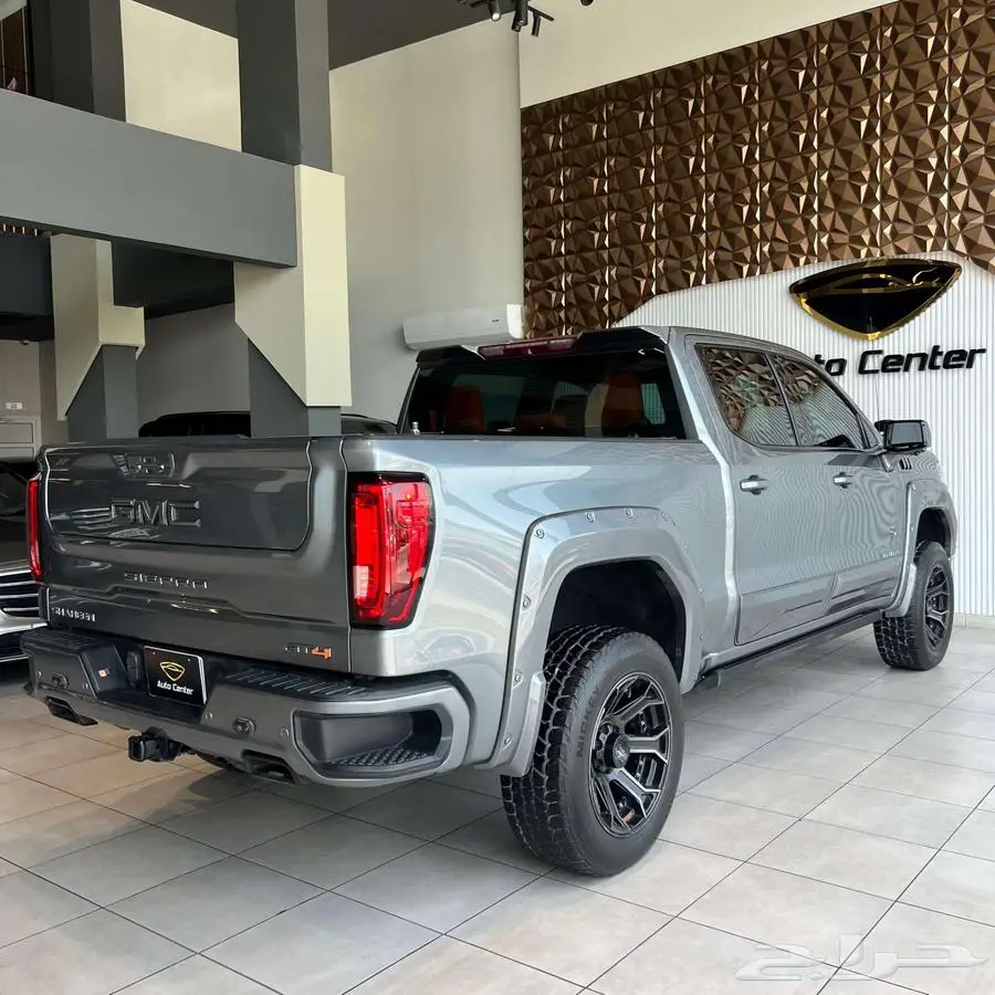 GMC SIERRA DENALI AT4 2021 GREY 4