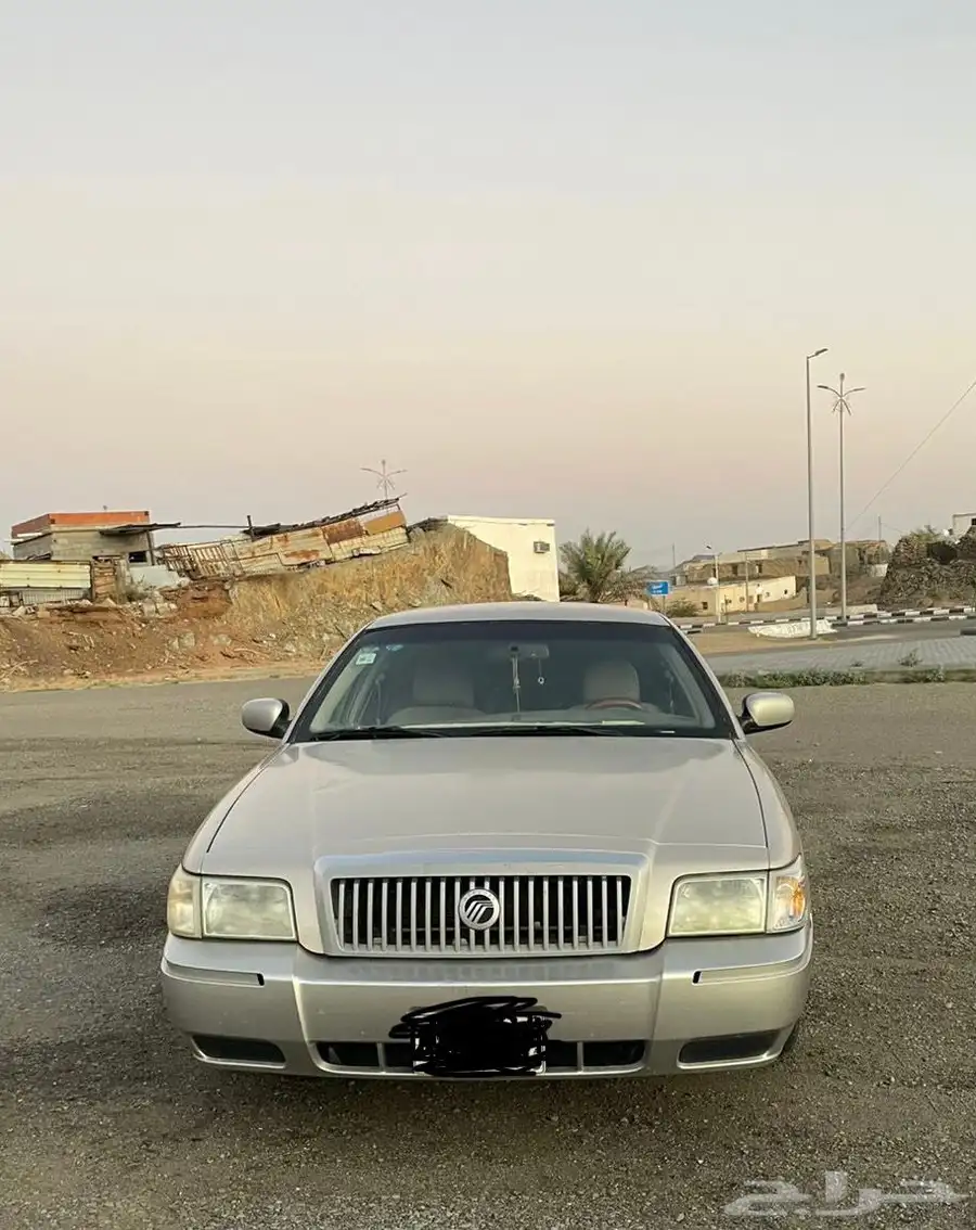 فورد ماركيز 2010 1