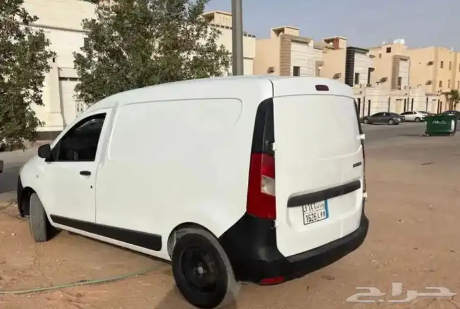 رينو دوكر للبيع 2