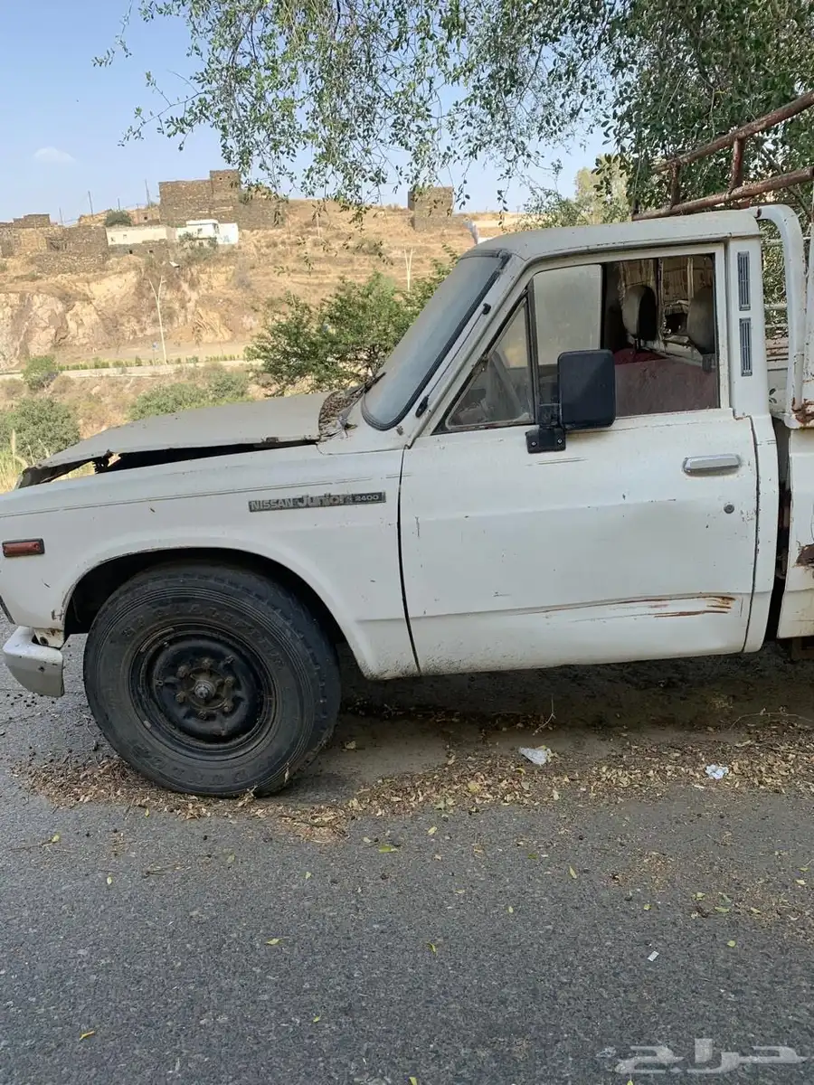 نيسان جينوير 0