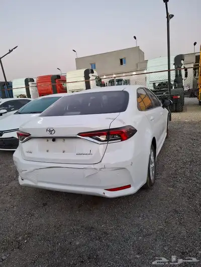 للبيع مجموعة سيارات النترا و كرولا 2