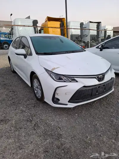 للبيع مجموعة سيارات النترا و كرولا 30