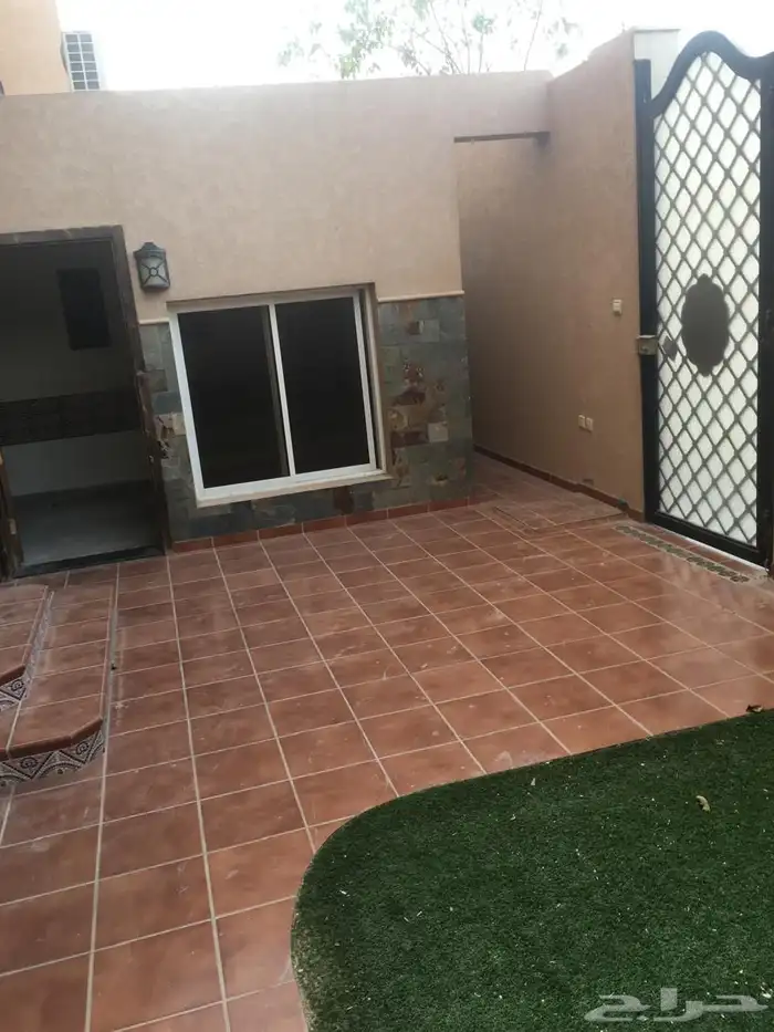 للبيع فله حي الندى Villa for sale 4