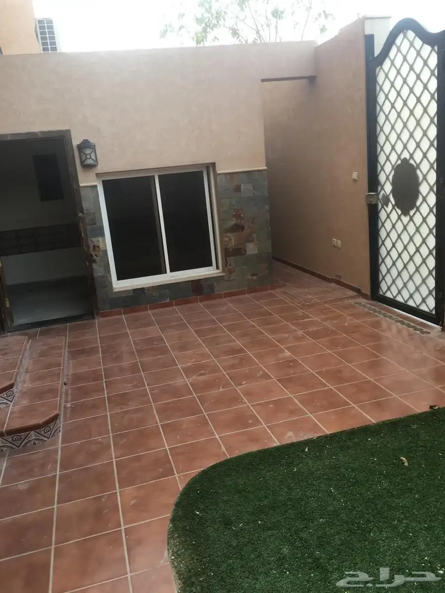 للبيع فله حي الندى Villa for sale 4