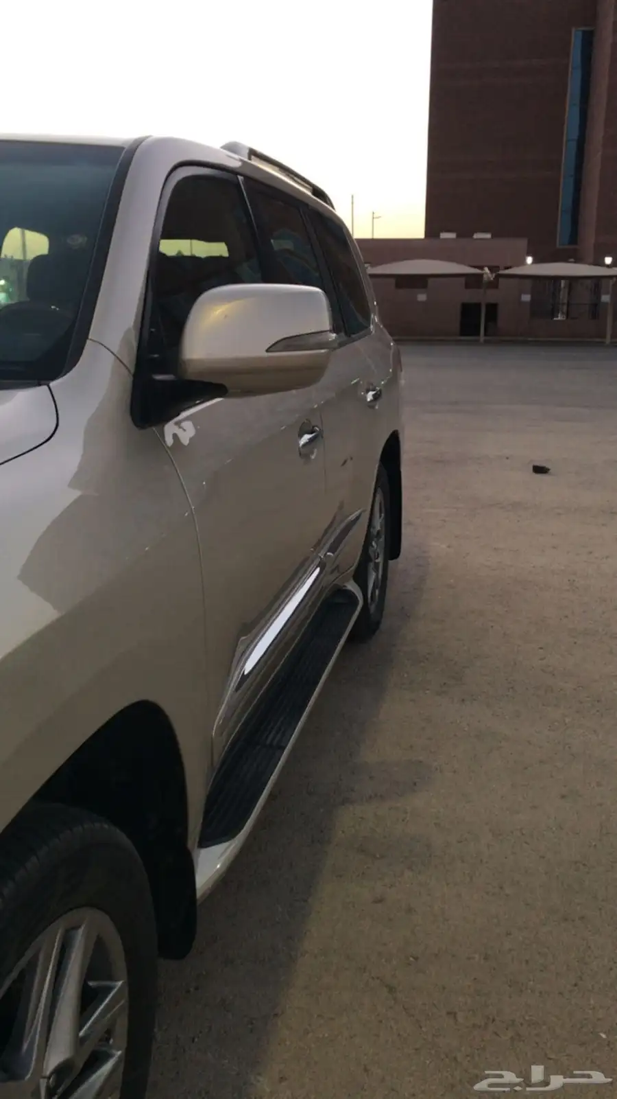 لكزس LX 2014 بريمي DD رياضي فل الفل لون ذهبي ممشا 362 الف 21