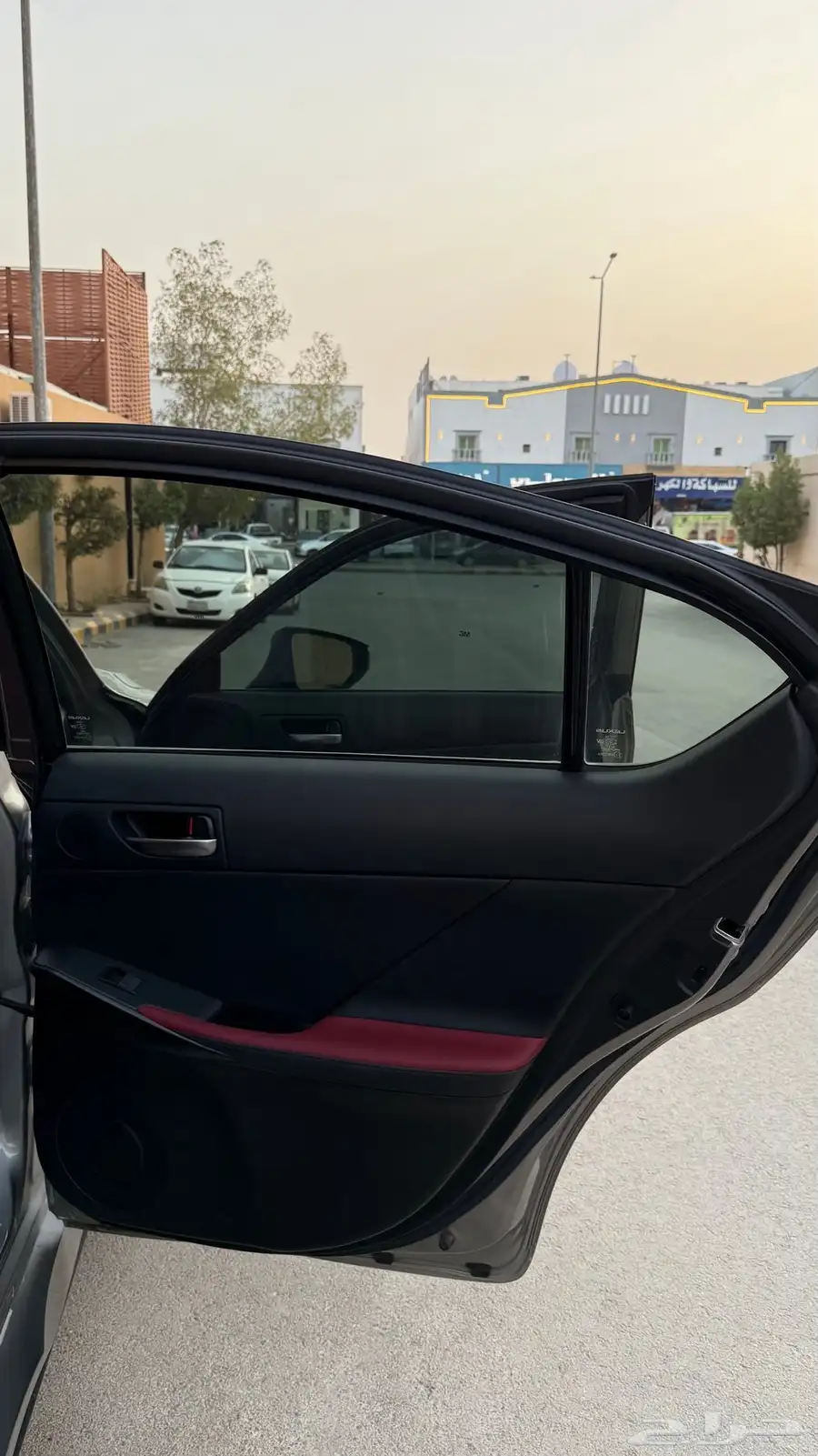 لكزز أي أس 350 17