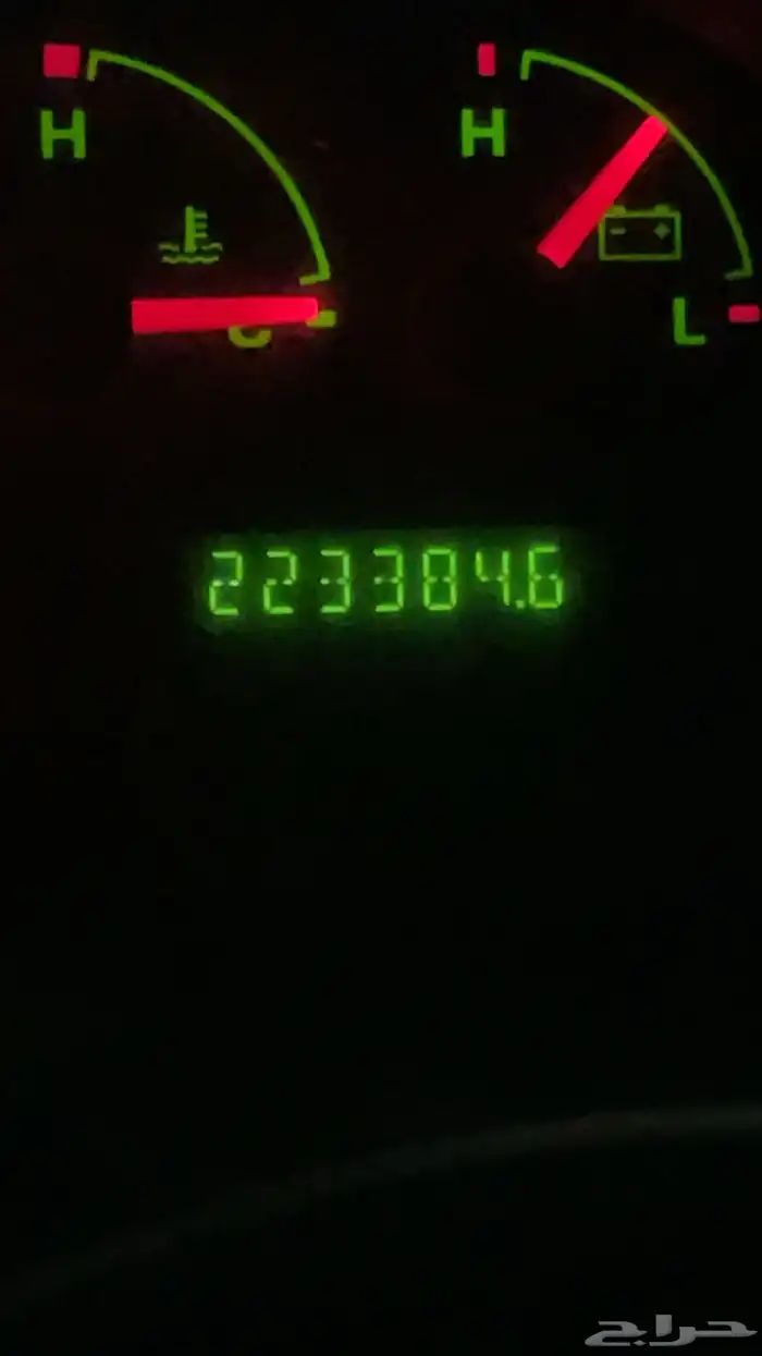للبيع فان نضيف 2008 على الفحص يوجد تكيف طن واحد 7