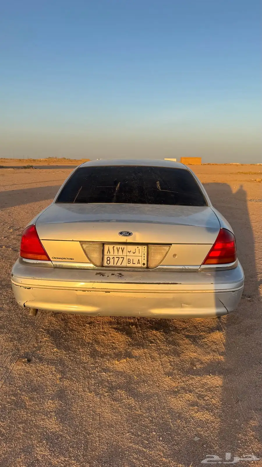 فورد فكتوريا 2001 4
