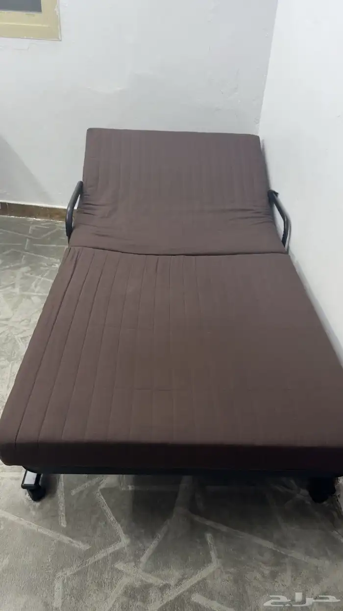 سرير طبي 2