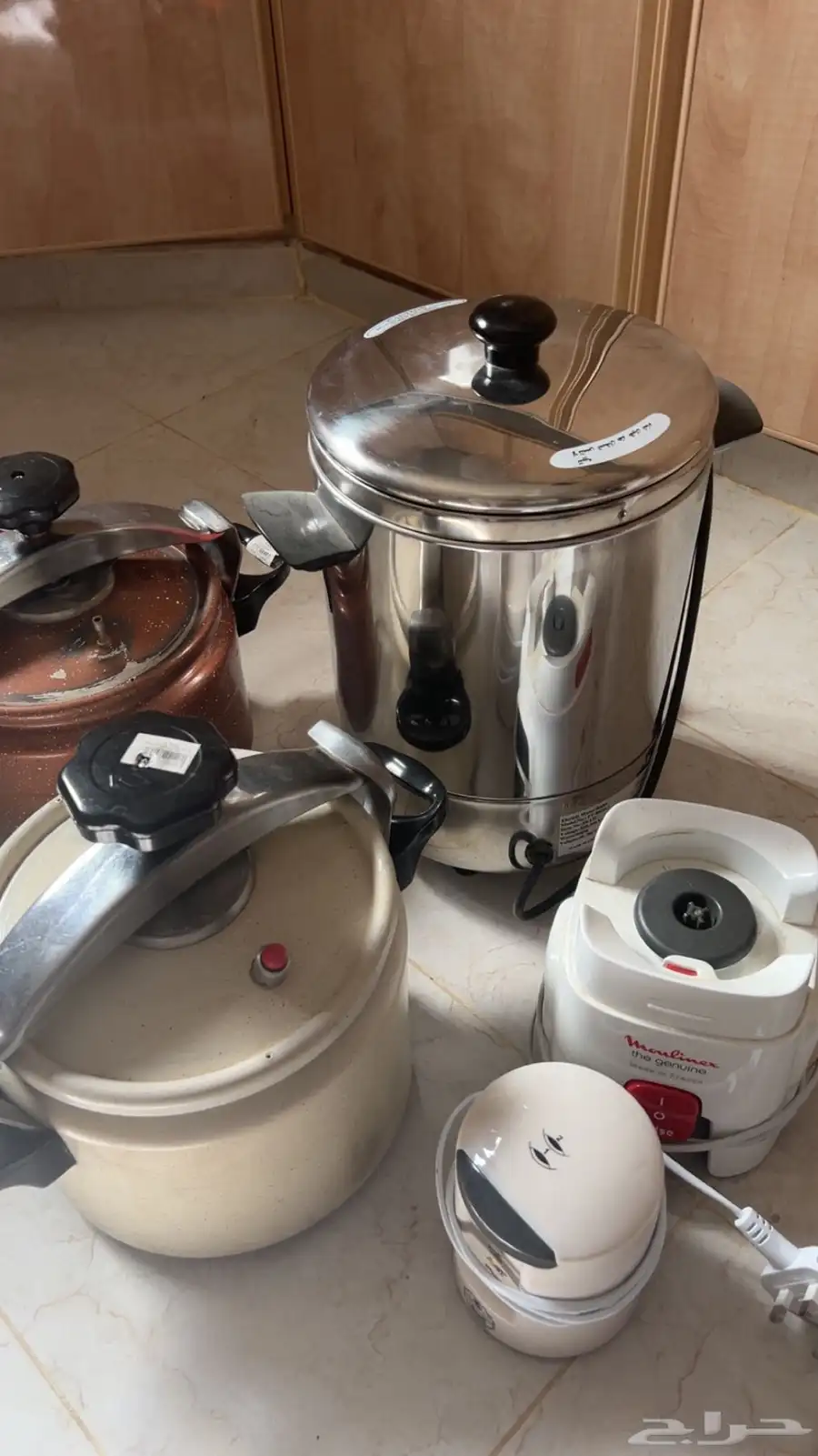 ضغطين وغلايه وجهاز خلاط وجهاز فرامه 0