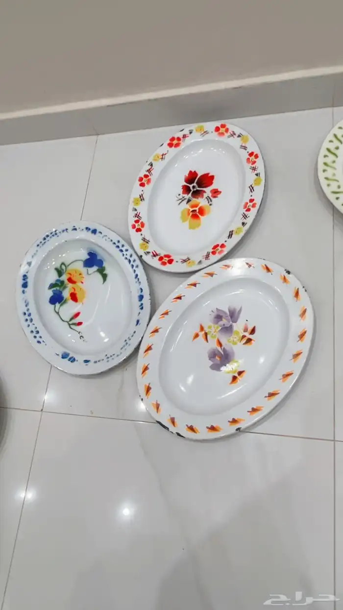صحن غضار قديم 0