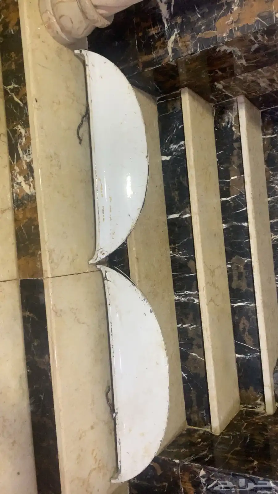 رفارف بونتياك خلفي 0