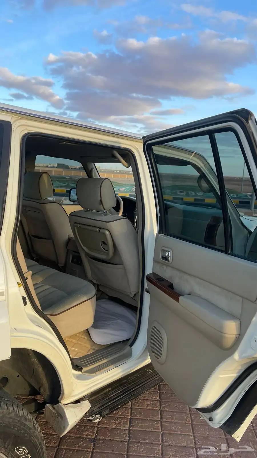 نيسان فتك 2009 4800 4