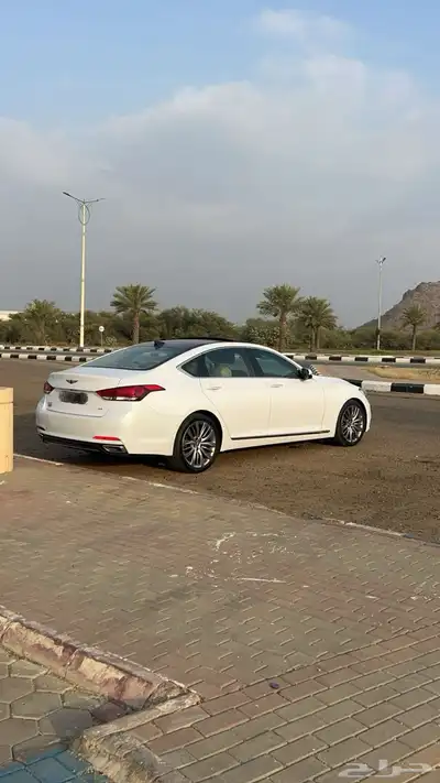 جنسس 2019 G80 ممشى قليل ( بحالة ممتازة ) 5