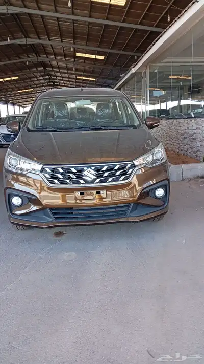 سوزوكي ارتيجا فل كامل GLX2024 بسعر طيب 2
