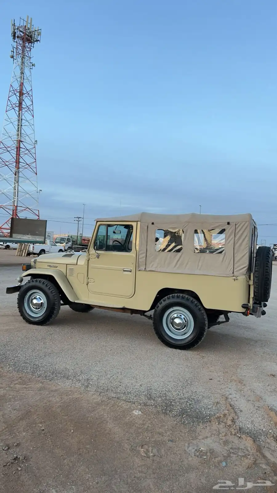 لاندكروزر (شراع) (Fj43) 1976 4