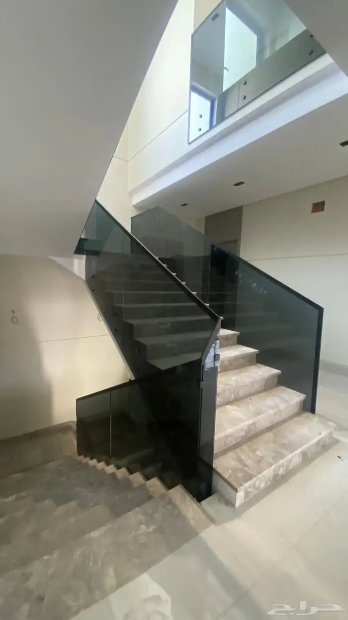 اعمال زجاج دربزين 16