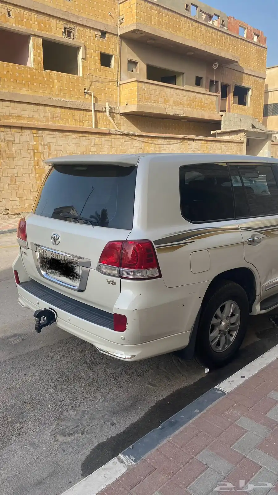 لاندكروزر 24