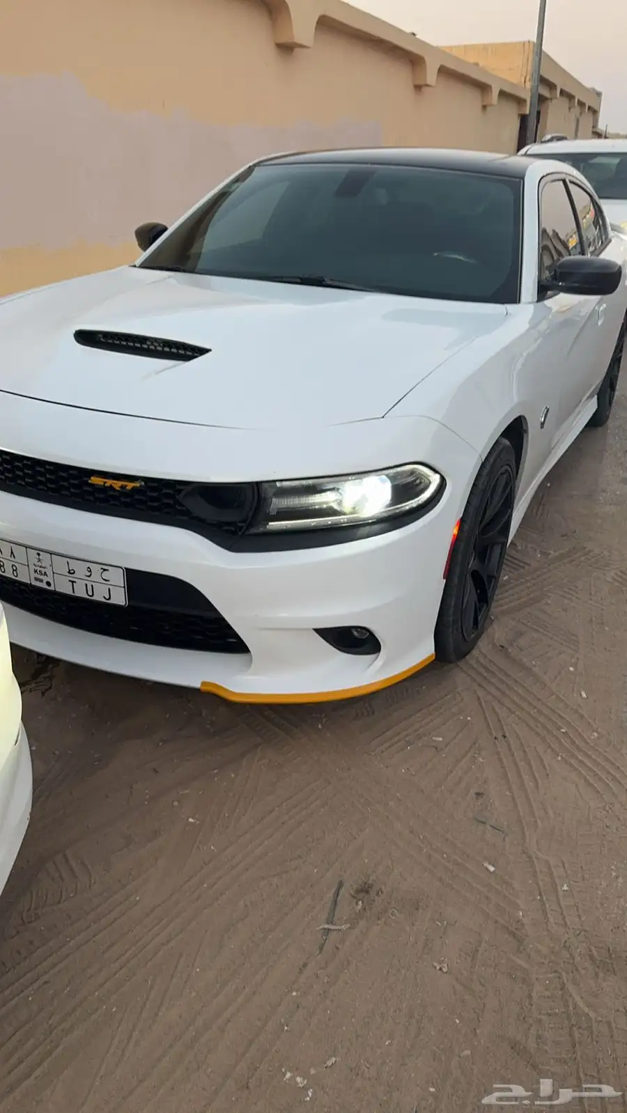 تشارجر SXT 6